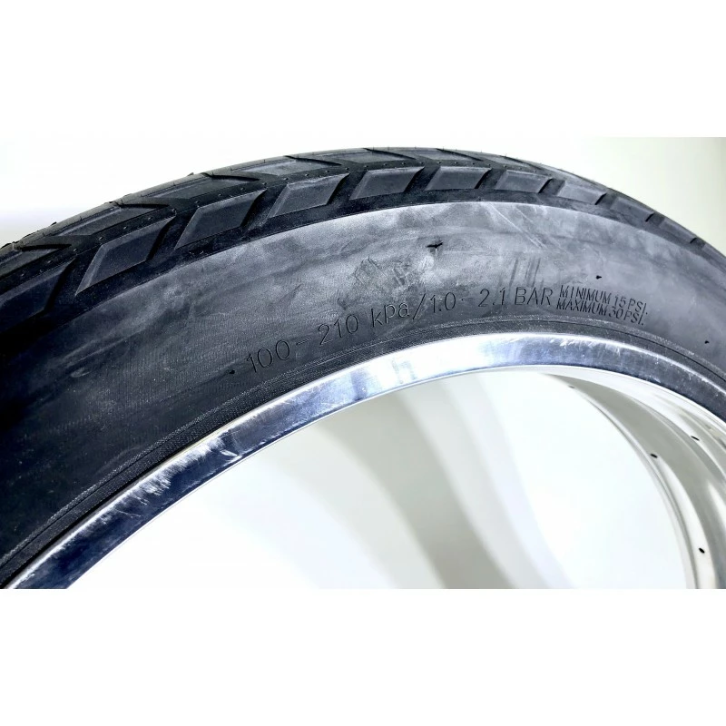 Custom Vélo Pneu FatBike Fletwood 24 X 4.00 Noir 100-507 7 Custom Vélo Pneu FatBike Fletwood 24 X 4.00 Noir 100-507 – Image 5