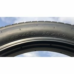 Custom Vélo Pneu Kenda Kraze 20 X 3.00 Noir 68-406 -Pneu Vélo Soldes Boutique pneu kenda kraze 20 x 3 noir velo chopper americain pouces large pour 1 4