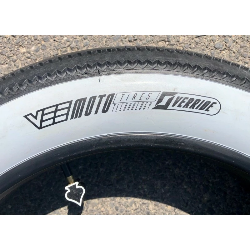 Custom Vélo Pneu FatBike Zig Zag 20 X 4.0 Flanc Blanc 102-406 5 Custom Vélo Pneu FatBike Zig Zag 20 X 4.0 Flanc Blanc 102-406 – Image 3