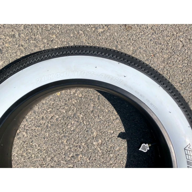 Custom Vélo Pneu FatBike Zig Zag 20 X 4.0 Flanc Blanc 102-406 7 Custom Vélo Pneu FatBike Zig Zag 20 X 4.0 Flanc Blanc 102-406 – Image 5