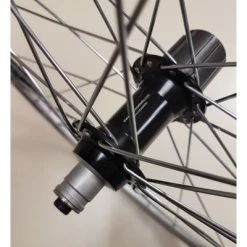 Mach1 Roue Vélo Course 700 Arrière Alu Cassette à Blocage Rapide -Pneu Vélo Soldes Boutique roue velo course 700 arriere alu cassette a blocage rapide full 4